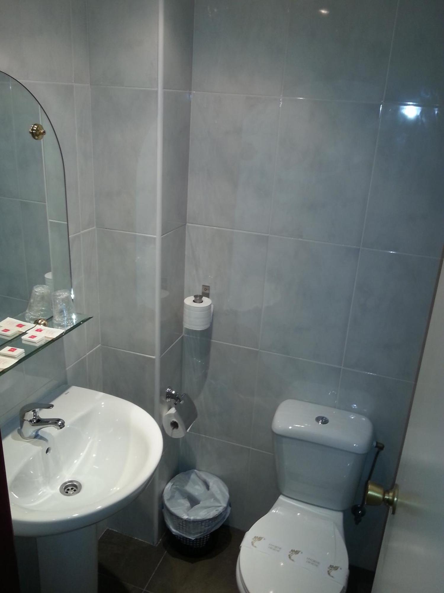 סרגוסה Hostal Arenal חדר תמונה